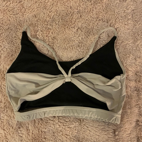 ONZIE Women’s Sports Bra in Cream - Picture 2 of 4